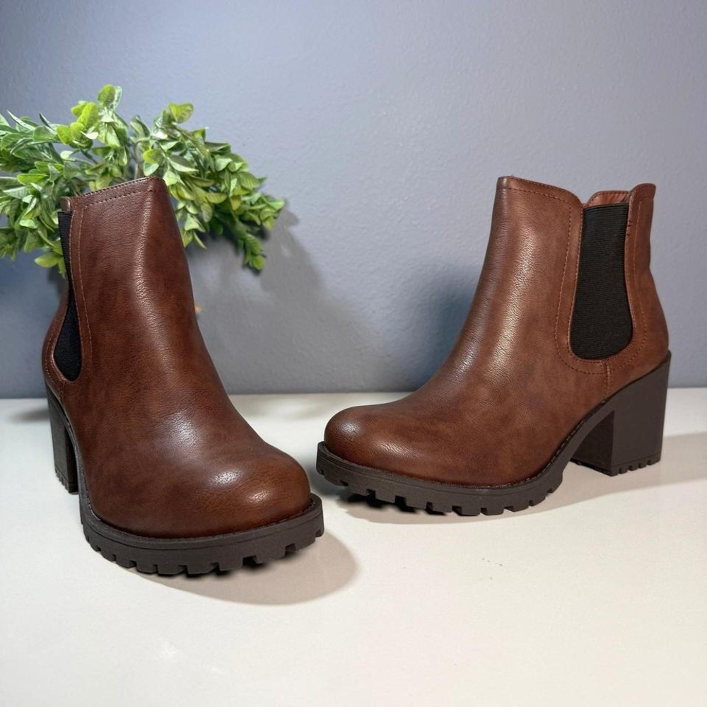 Sun‎ + Stone Women's Brown Heeled Ankle Boots Size 10 M - Picture 2 of 7